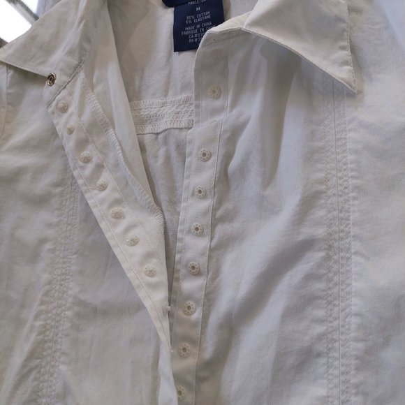 Siblings Girl's Cute White Stretchy Cotton Concealed-button Shirt - Size M - Picture 6 of 8